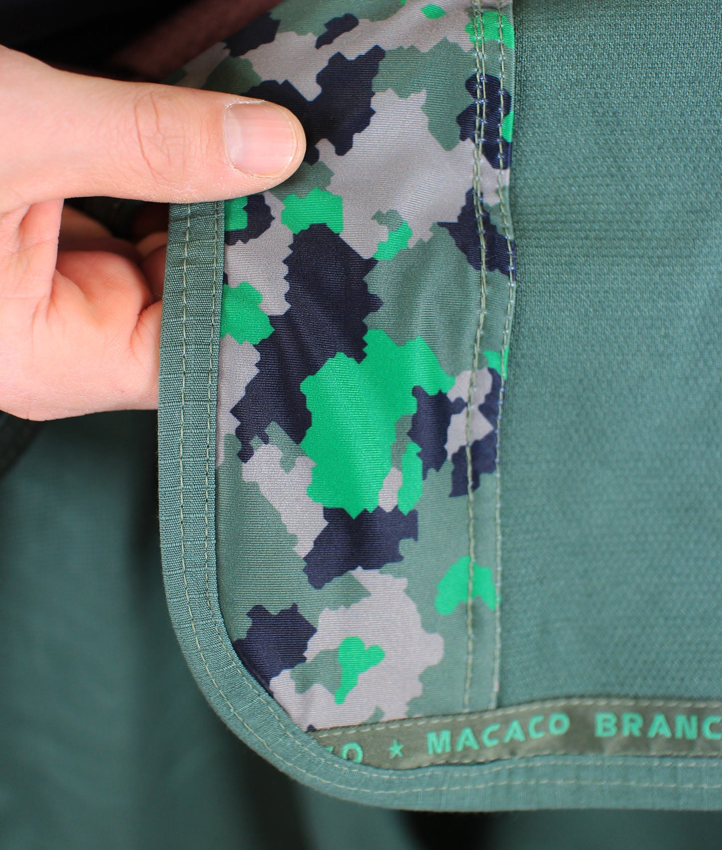 Premium "Vihreä Camo" BJJ puku